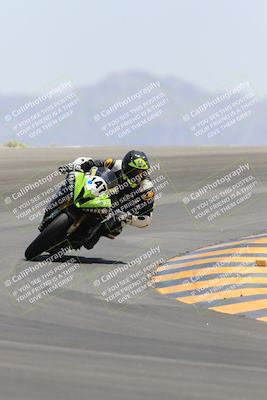 media/May-14-2023-SoCal Trackdays (Sun) [[024eb53b40]]/Turn 12 (1145am)/